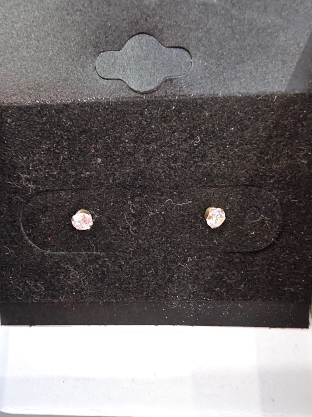 Private listing for Michelle Ferrati-NWT Elegant Gold Stud Earrings - Picture 3 of 5
